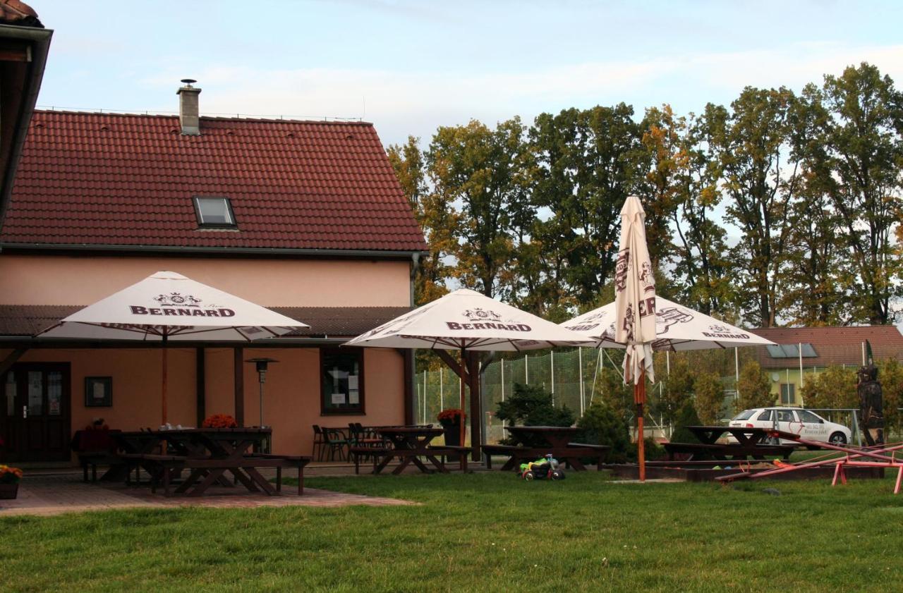 Penzion Putim Písek Exterior foto