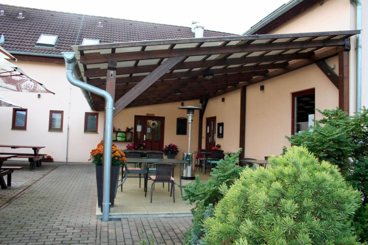 Penzion Putim Písek Exterior foto